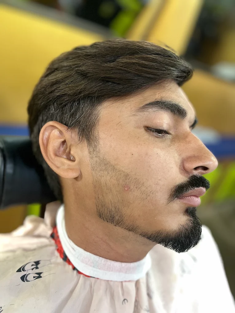Steam Facial at Asghar Barbershop